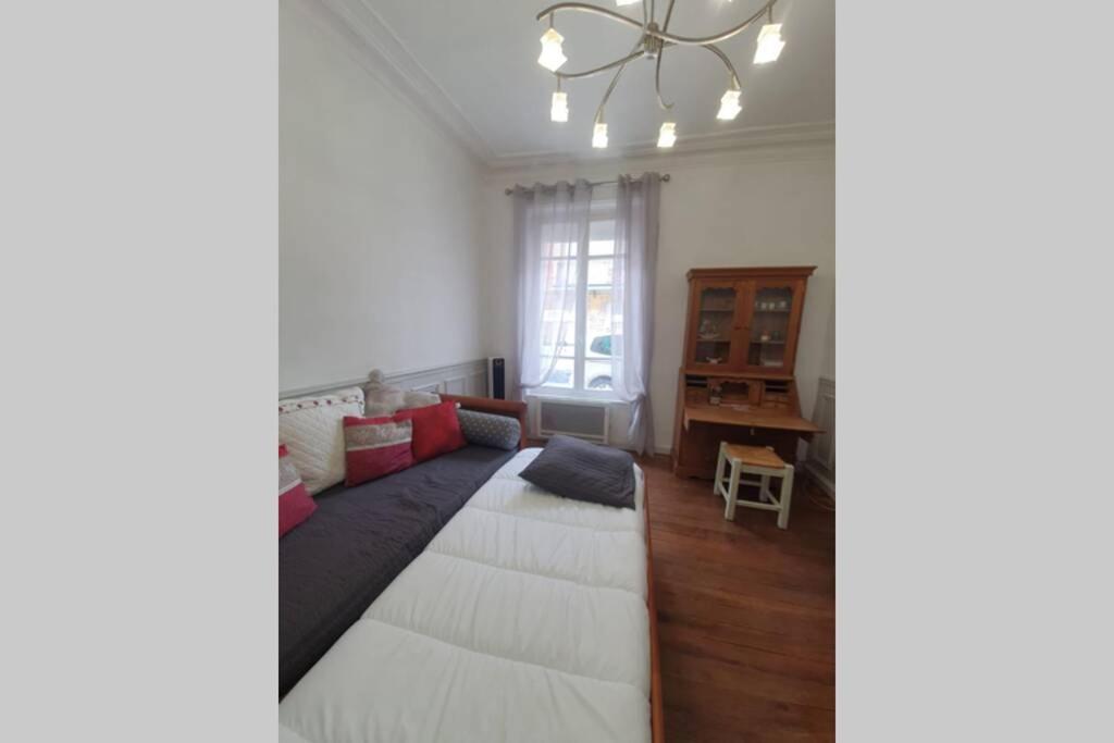 A Pied, 100m De La Plage! Grand 2 Pieces Cosy Apartment *